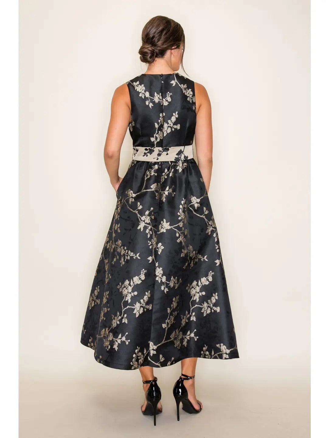 B. Right Apparel Elegant Floral Bow Waist Midi Dress