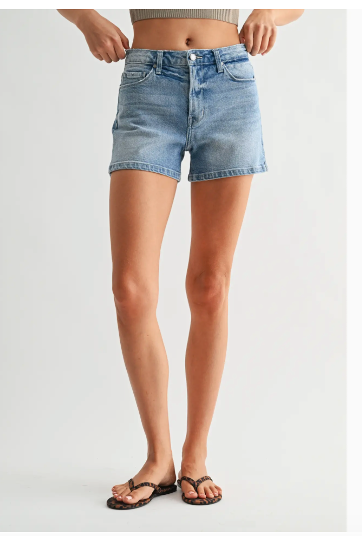 Just Black Denim Regular Hem Stretch Short w/ Hidden Slit