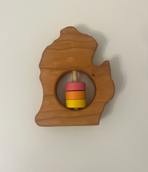 Bannor Toys Michigan Wooden Baby Rattle (2 Color Schemes Available!)