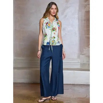 Current Air Floral Printed Halter-Neck Sleeveless Blouse