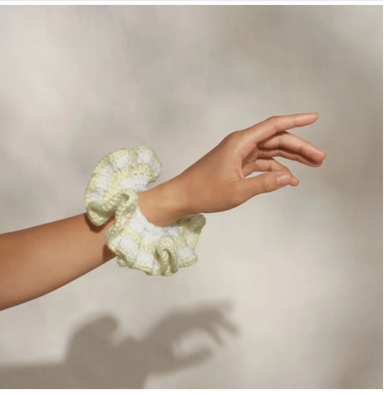 Kitsch Crochet Scrunchie - Butter Yellow